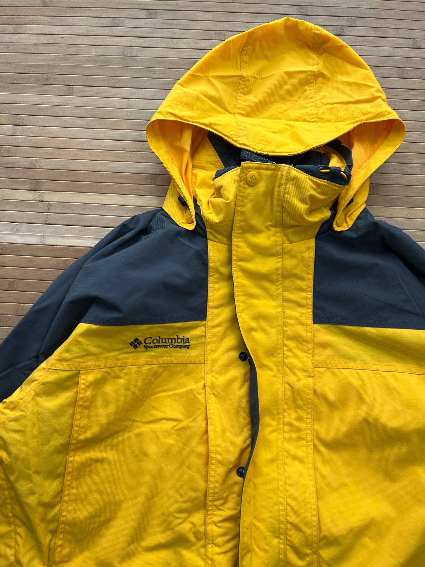 Columbia 2 in 1 Jacket (XL)