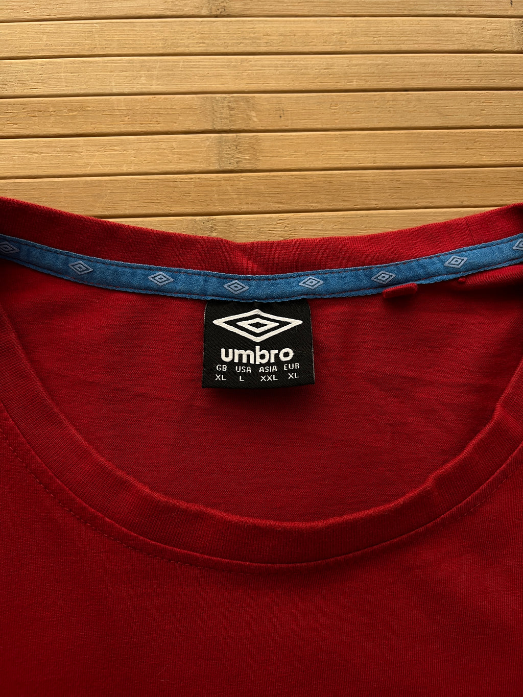 Umbro Tee (XL)