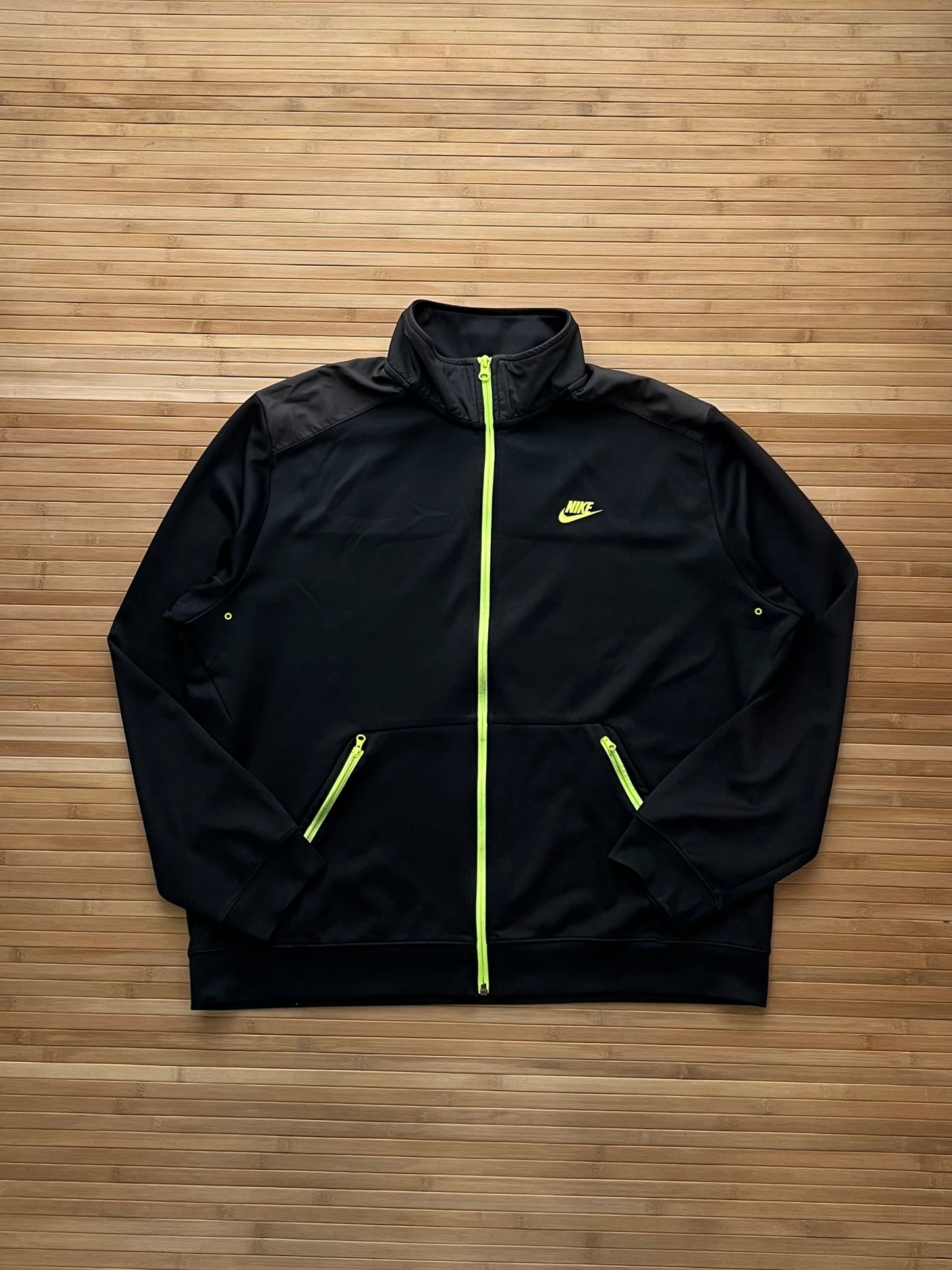 Nike Zip Up (XL)