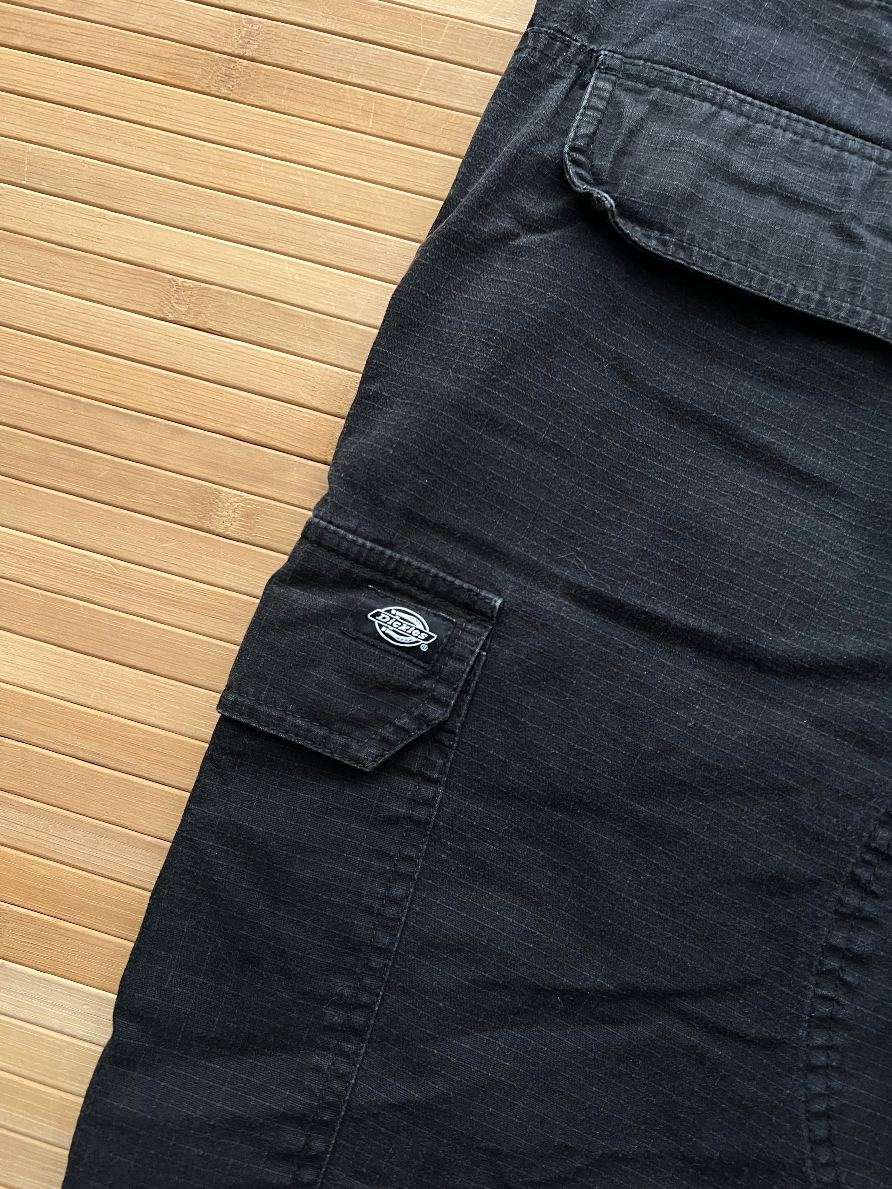 Dickies Cargo Shorts (34)