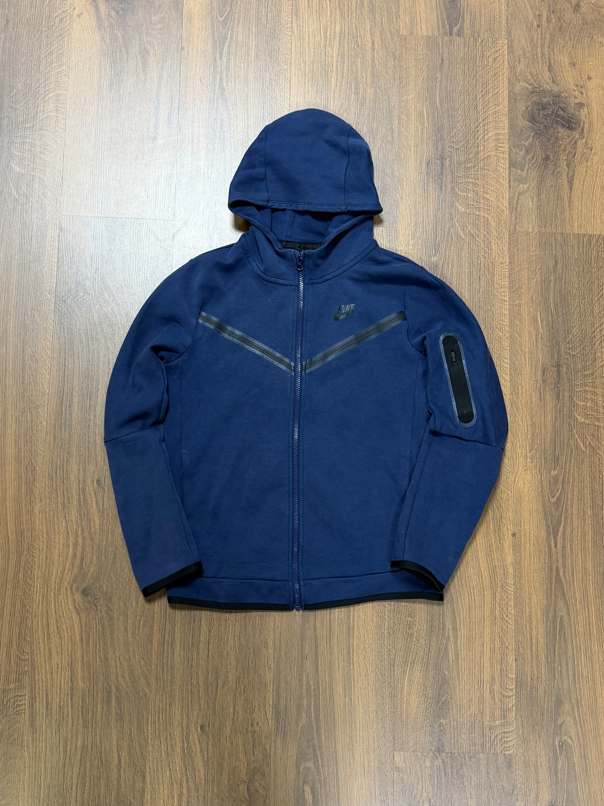 Nike Tech hoodie (S)