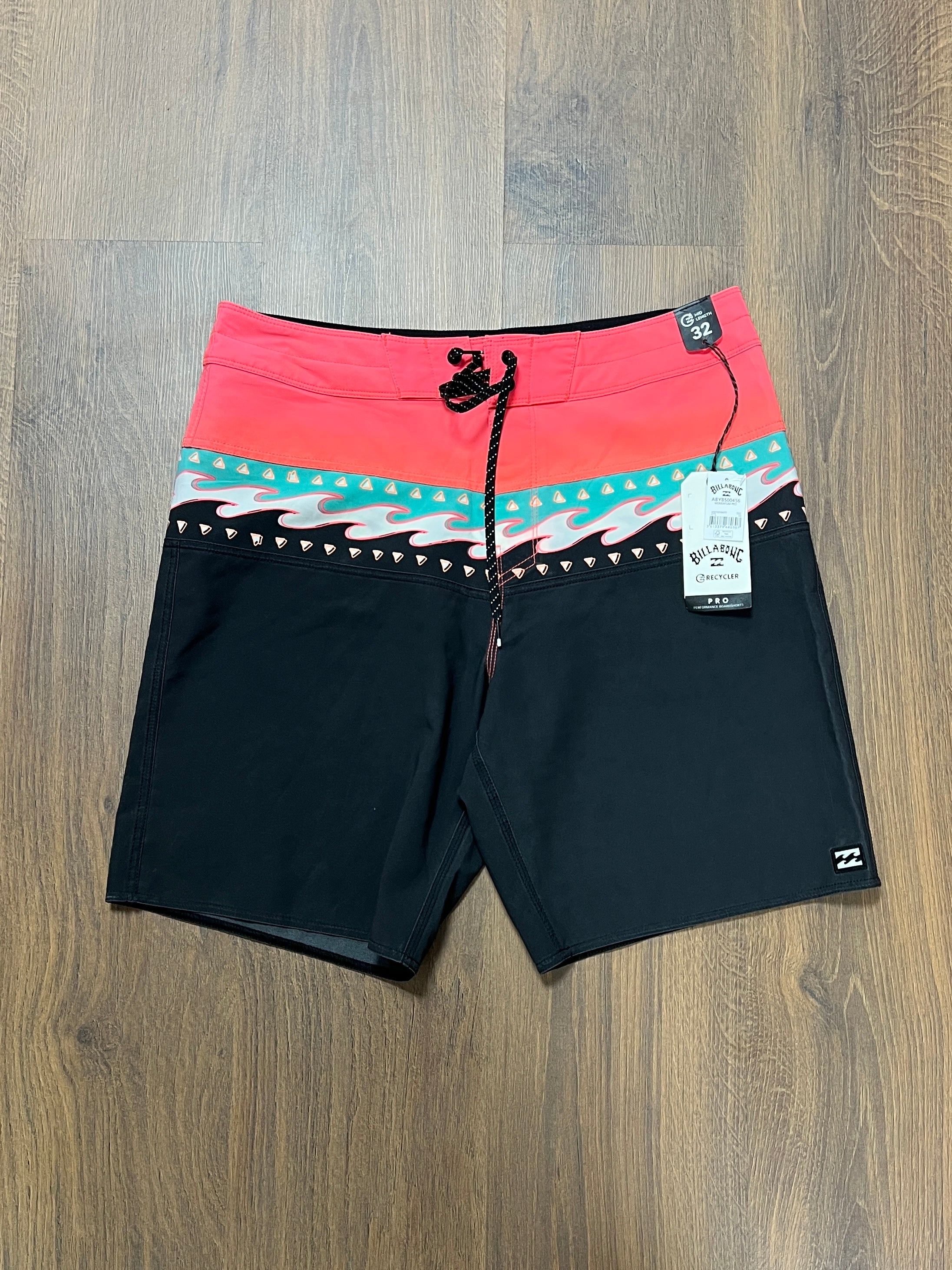 Brand new billabong boardshorts (34)