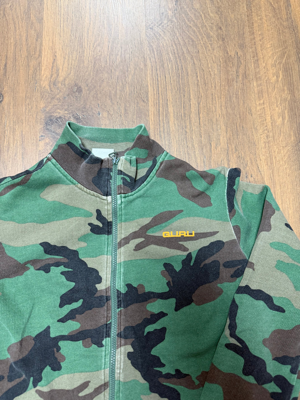 Guru Camo Zip Up 🙋‍♀️ (S)