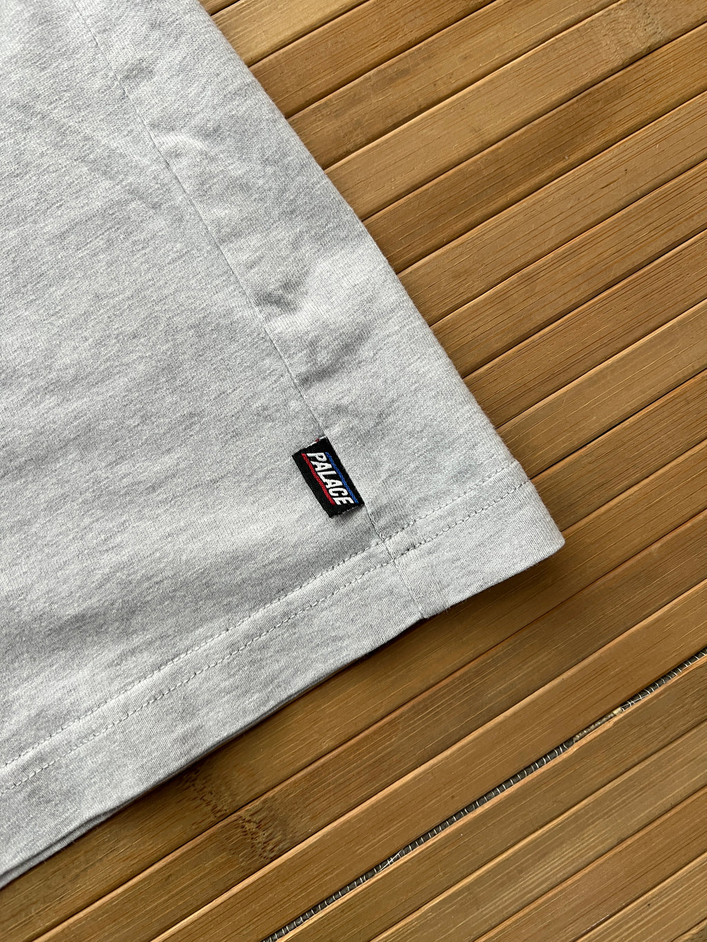 Palace Small Logo Tshirt (S)