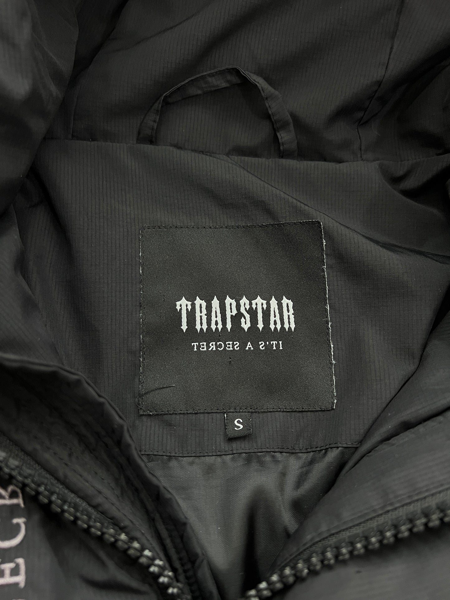Trapstar Hooded Puffer (M)