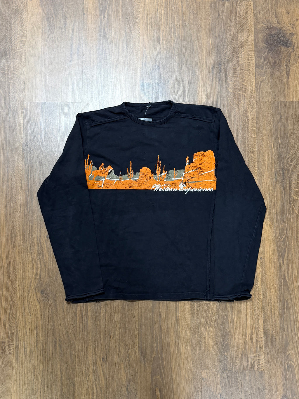Western Distressed Long sleeve (M)