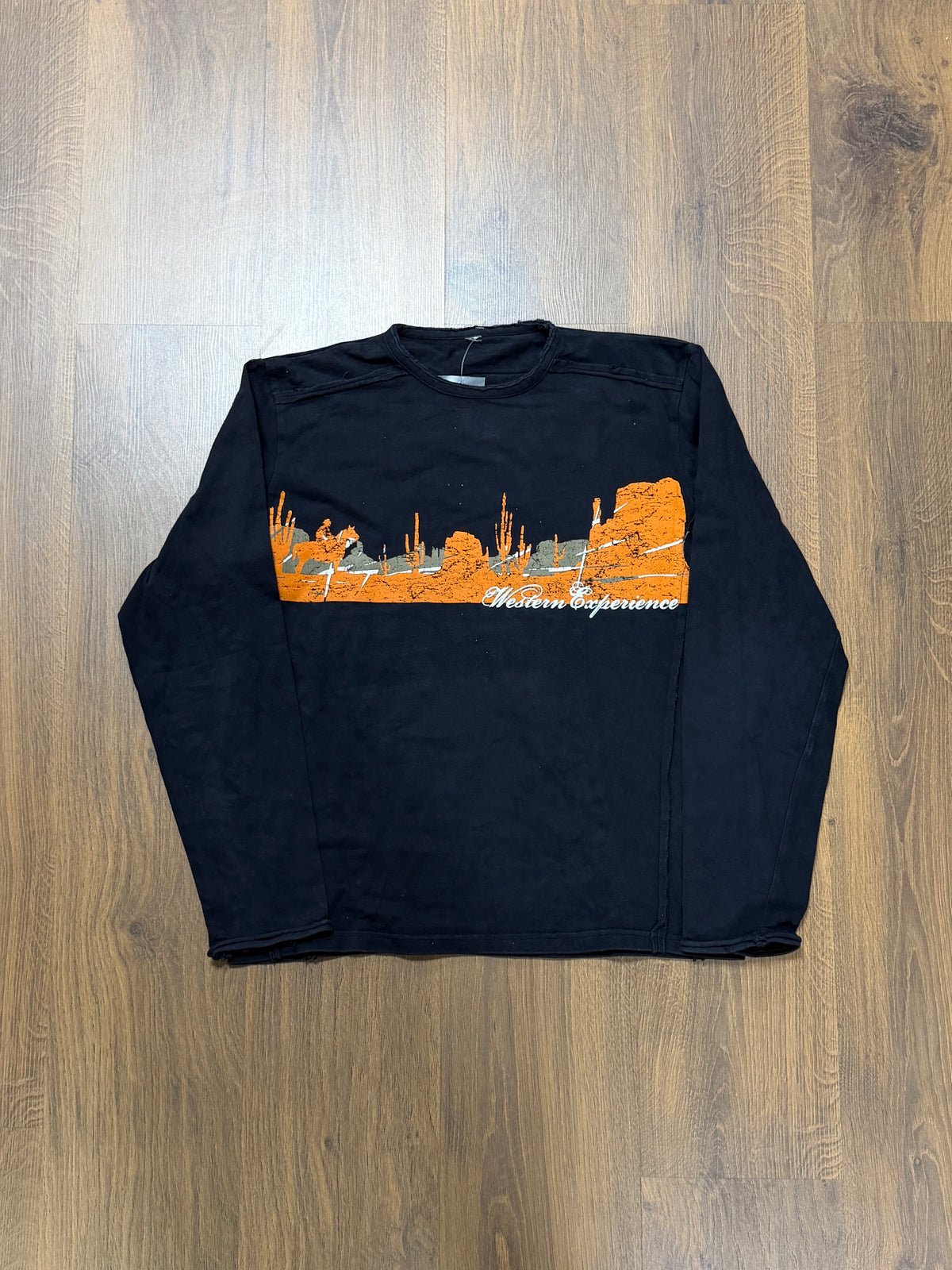 Western Distressed Long sleeve (M)