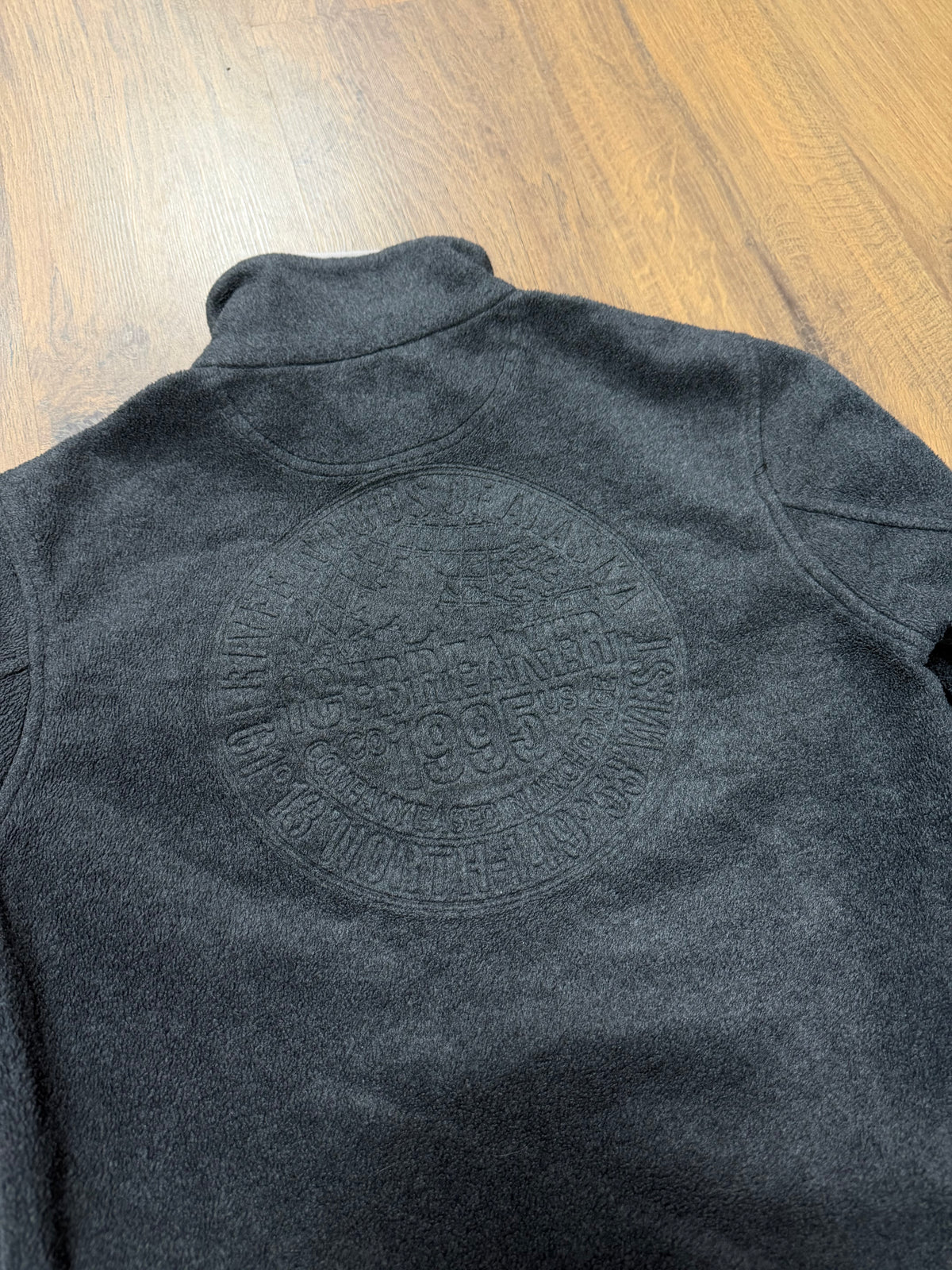Vintage River Woods Fleece (M)