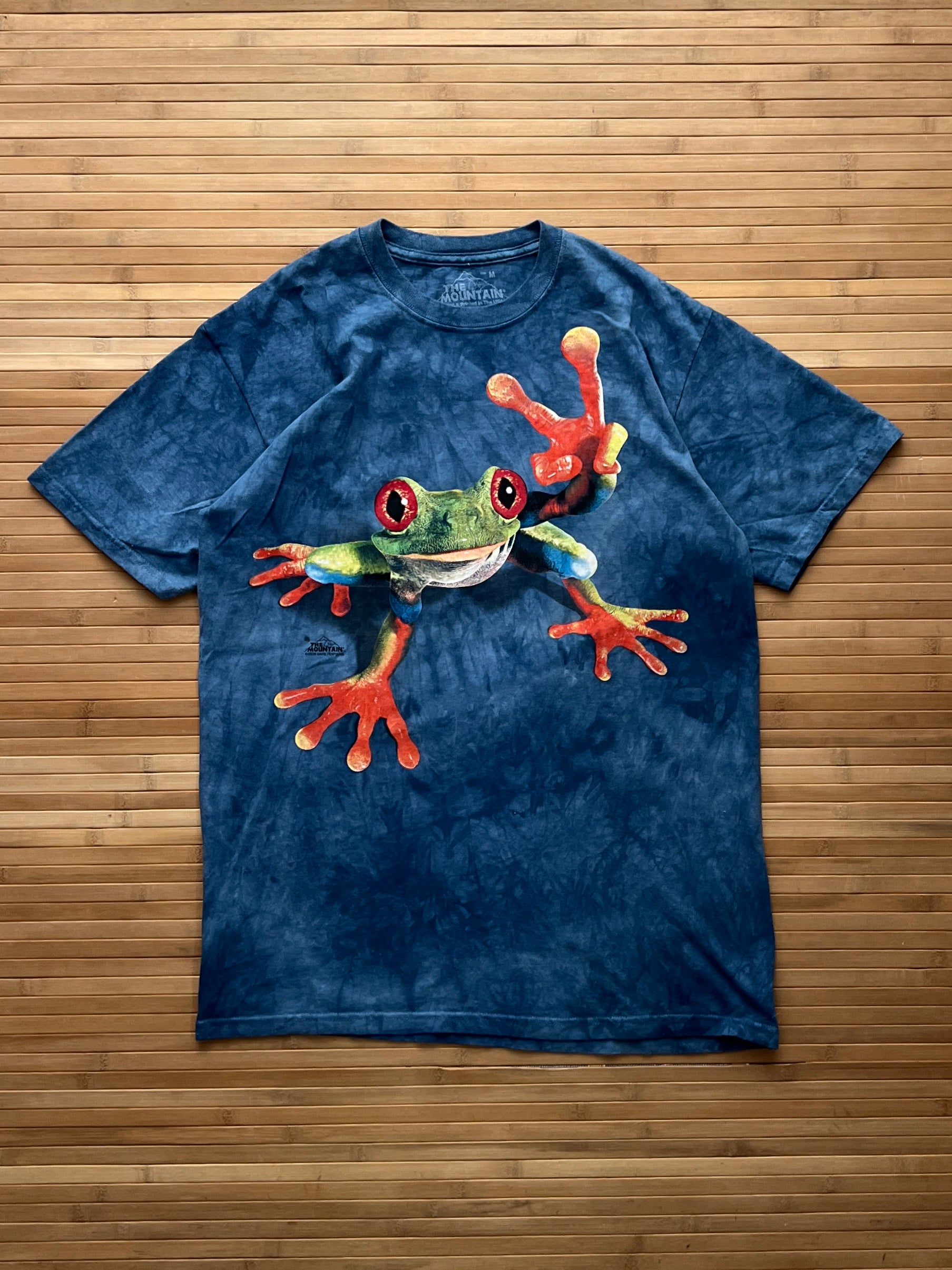 The Mountain Frog Tshirt (L)