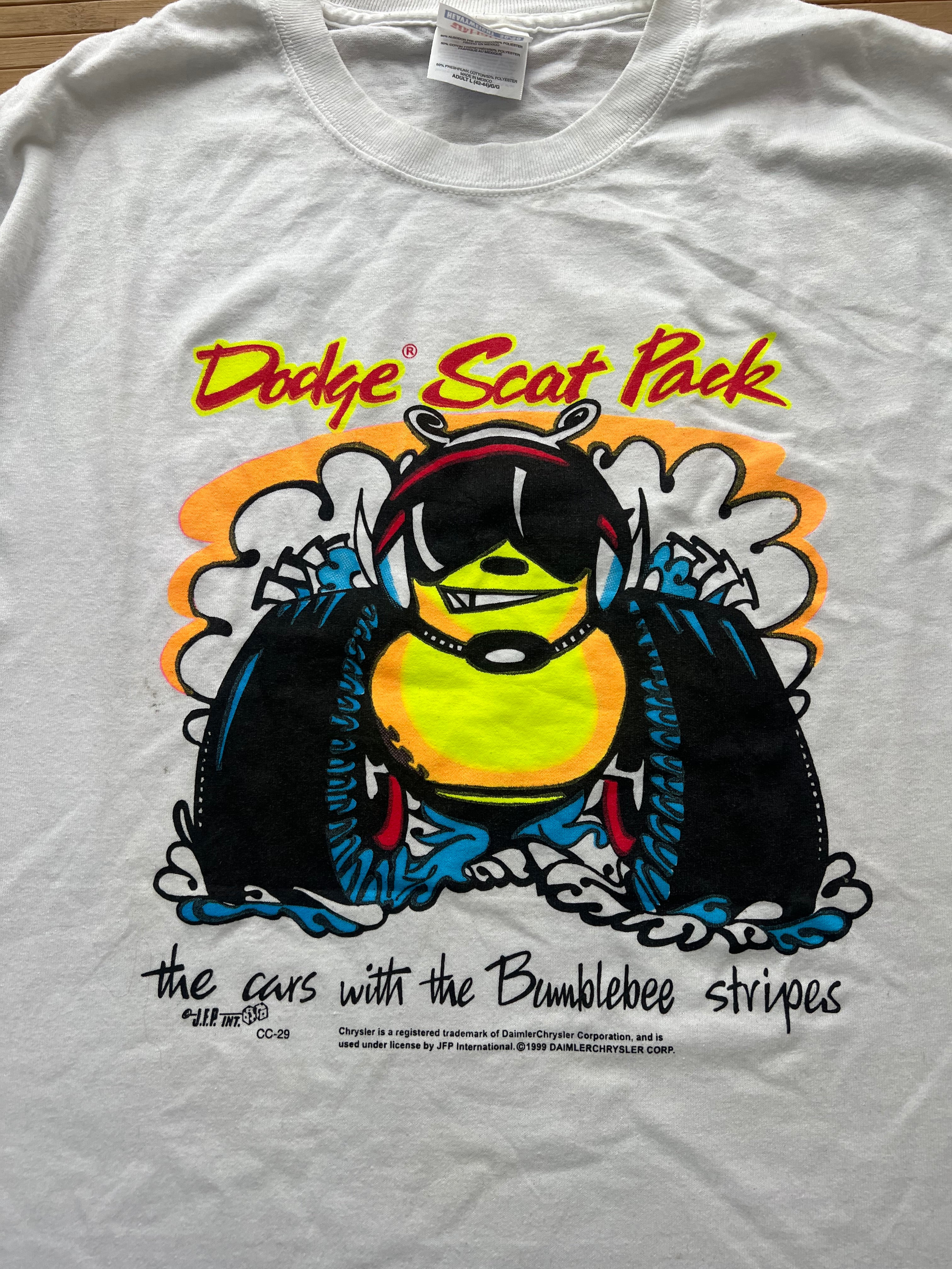 Cars With Bumble Bee Stripes (L)