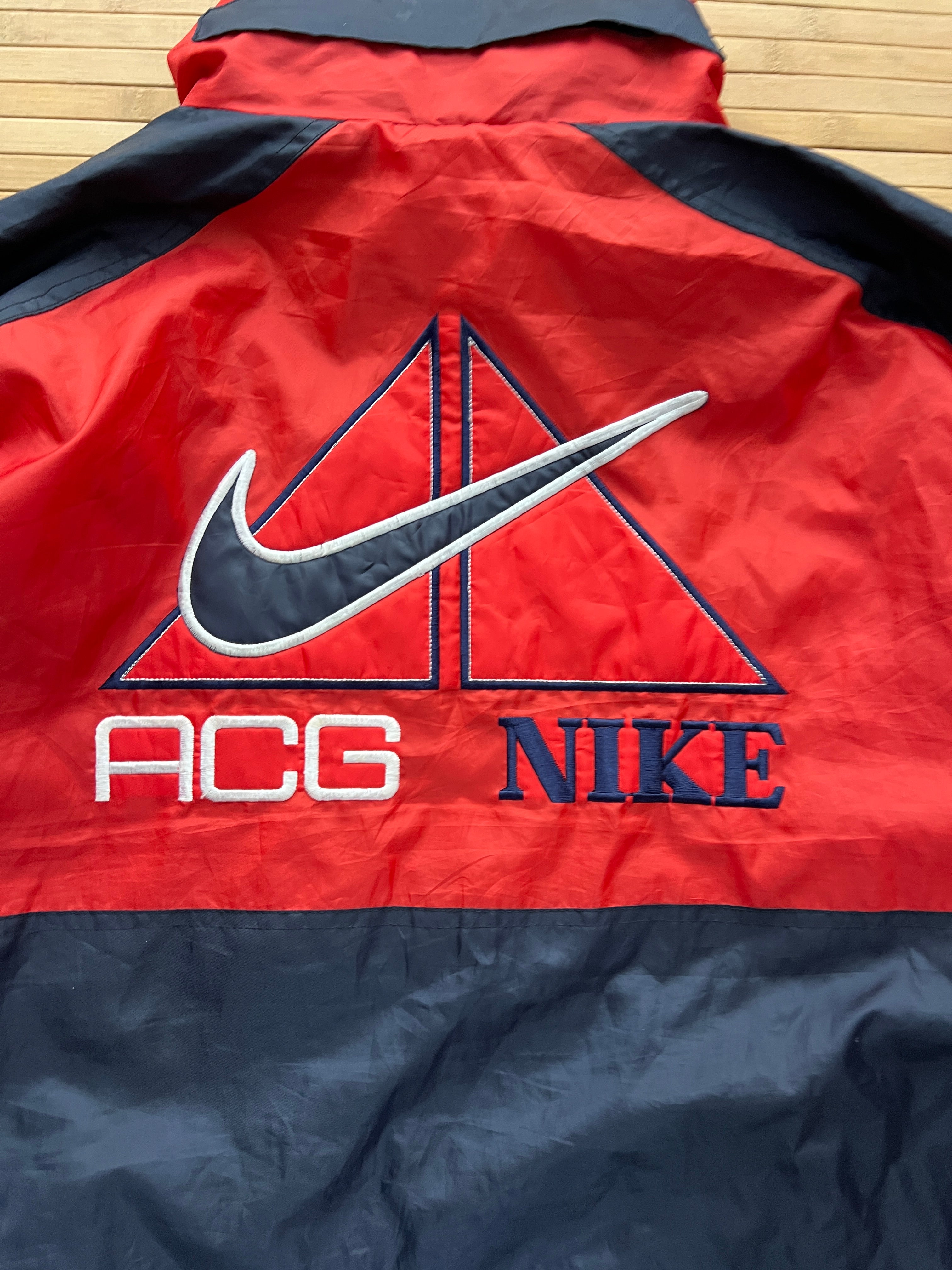 Nike ACG Rain Jacket (XL)