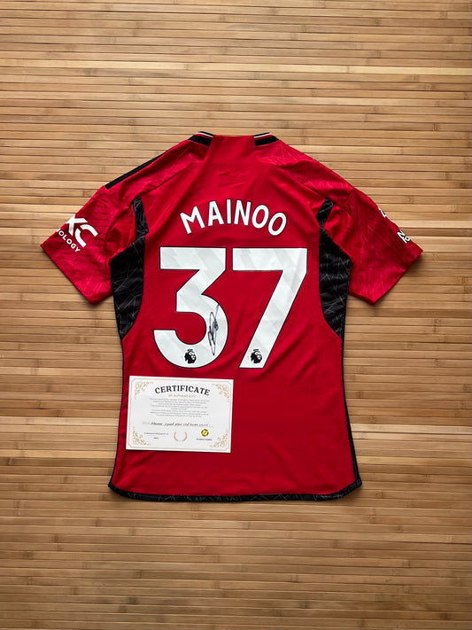 Manchester United Mainoo 2023-24 Signed Home Jersey (M)