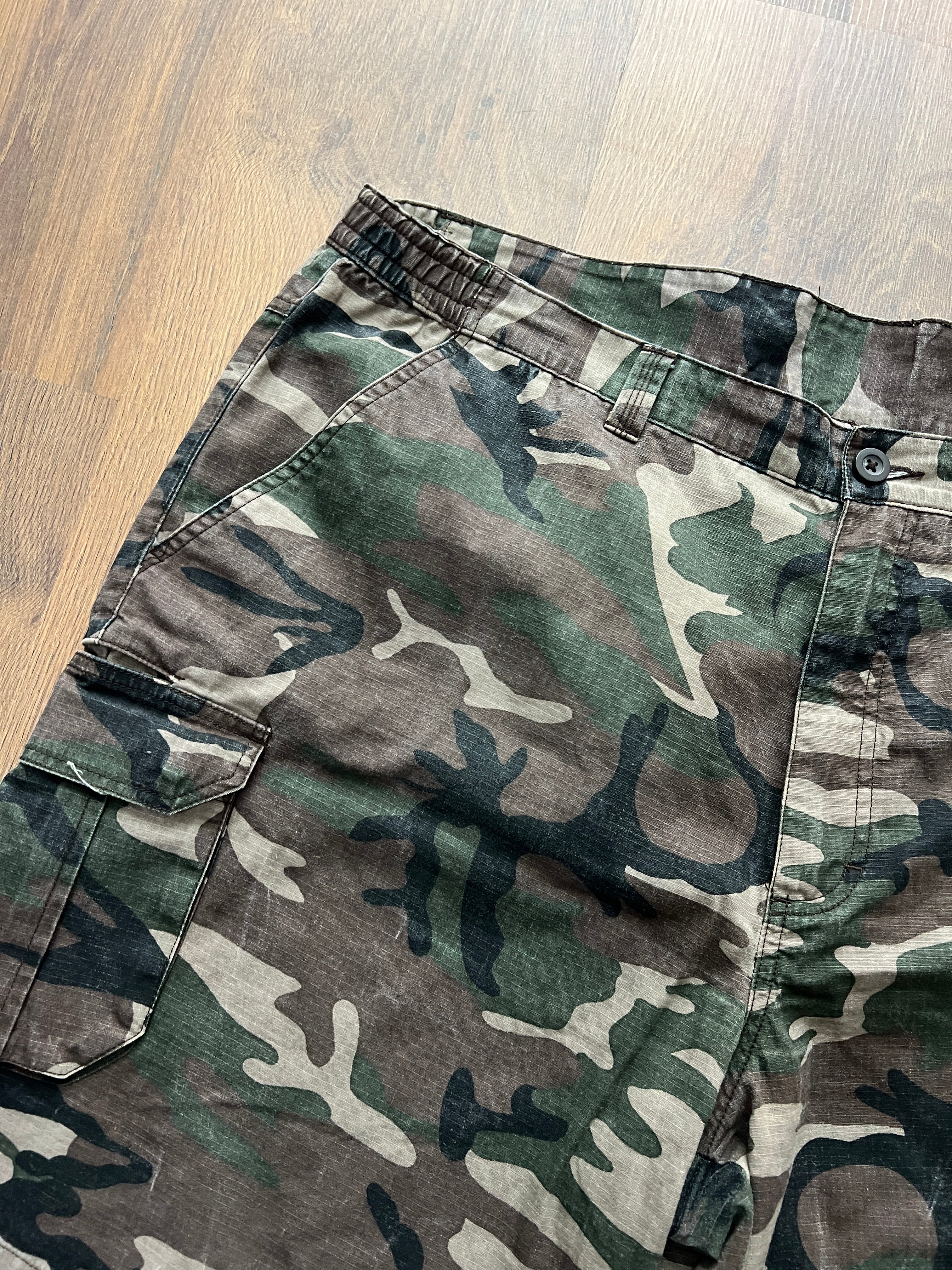 Cargo Army Shorts(42)