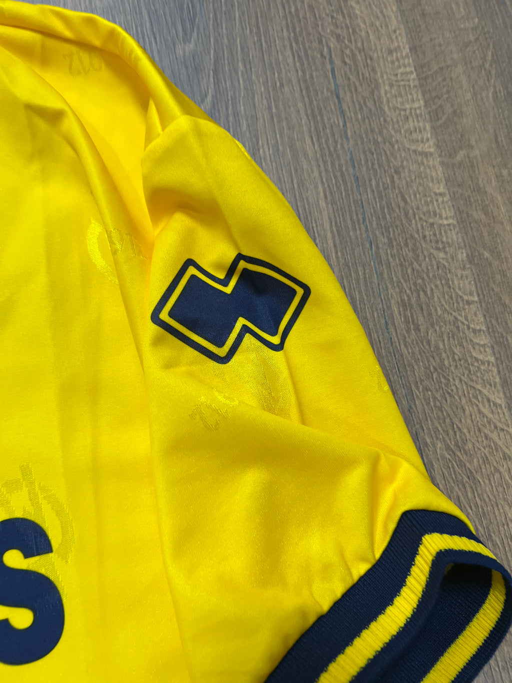 Modena Milanetto 2001/04 home jersey (XL)